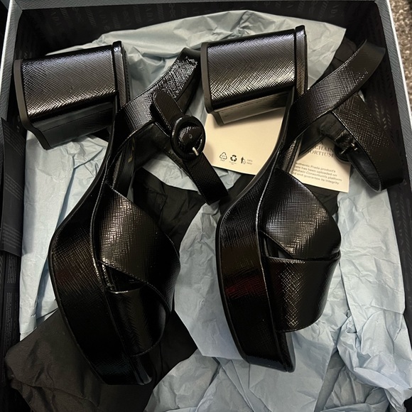 Prada crisscross platform sandal - Picture 13 of 15